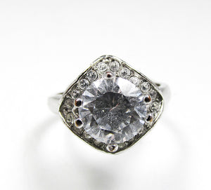 Eye-Catching 1980s Vintage Contemporary Style CZ Fashion Ring - Front