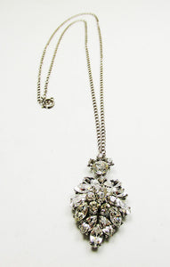 Crown Trifari 1940s Exquisite Sparkling Mid-Century Diamante Pendant - Front