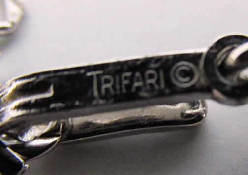 Trifari Vintage Exquisite 1950s Mid Century Rhinestone Link Necklace