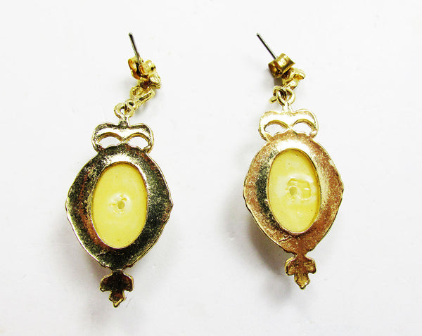 Vintage 1970s Contemporary Pierced Cabochon Pearl Drop Earrings - Back
