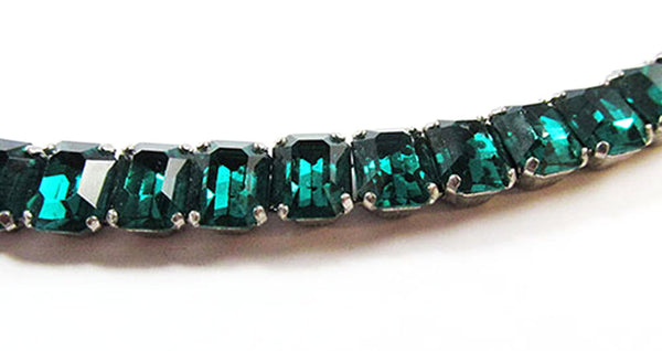 Vintage Costume Jewelry 1930s Flawless Emerald Diamante Bracelet- Close Up