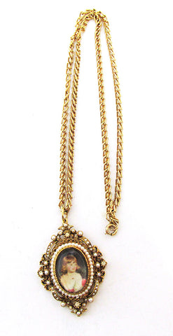 Vintage 1950s Mid-Century Unique Diamante and Pearl Portrait Pendant - Front