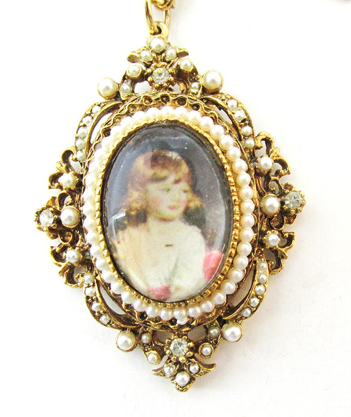 Vintage 1950s Mid-Century Unique Diamante and Pearl Portrait Pendant - Close Up