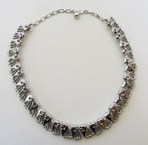 Trifari Exquisite Vintage Mid Century Pearl Link Necklace