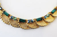 BSK Vintage Mid Century Dazzling Emerald Green Leaf Necklace - Thumbnail