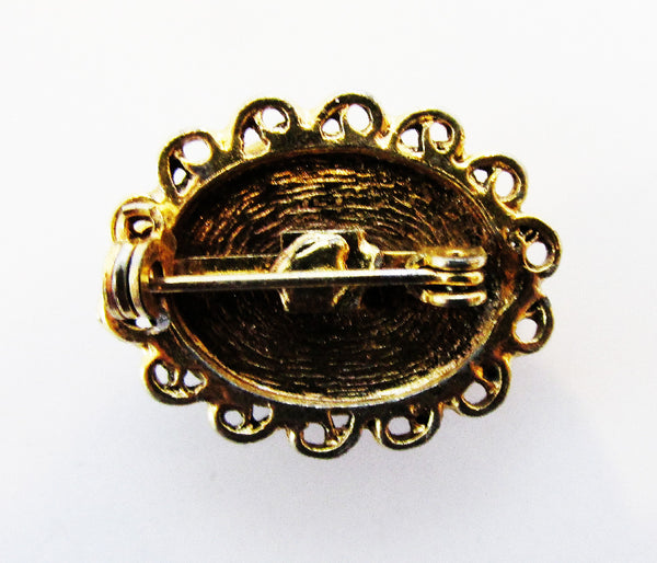 Vintage 1950 Dainty Mid-Century Carnelian Cabochon Costume Jewelry Pin - Back