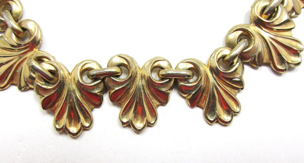 1950s Costume Jewelry Burnished Mid-Century Gold Link Necklace - Close Up Front