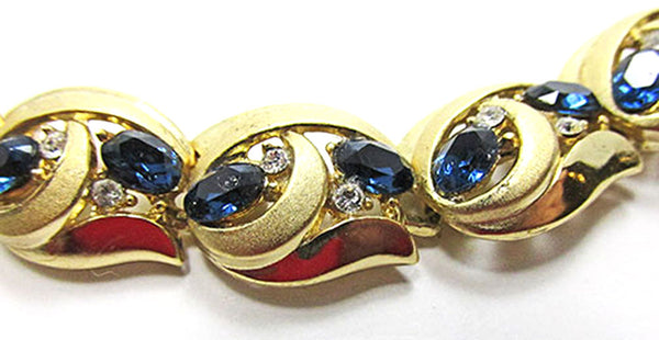 Crown Trifari Vintage Jewelry 1950s Sapphire Diamante Link Bracelet - Close Up