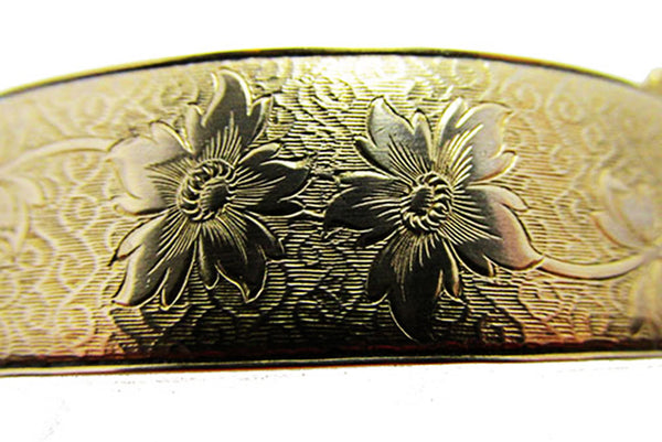 Vintage 1940s Jewelry Elegant Engraved Gold Floral Cuff Bracelet - Close Up