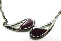 Stylish 1960s Vintage Mid-Century Contemporary Style Necklace - Close Up - Thumbnail