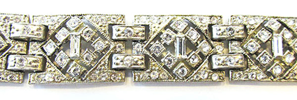 Vintage Jewelry Stunning 1930s Art Deco Diamante Link Bracelet - Close Up