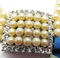 Deltah Vintage 1940s Rhinestone and Pearl Dog Collar Necklace - Centerpiece Close Up  - Thumbnail