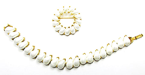 Crown Trifari Vintage 1950s Designer Jewelry Pearl Bracelet and Pin - Front
