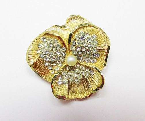 BSK Vintage Exceptional Mid Century Rhinestone and Pearl Flower Pin