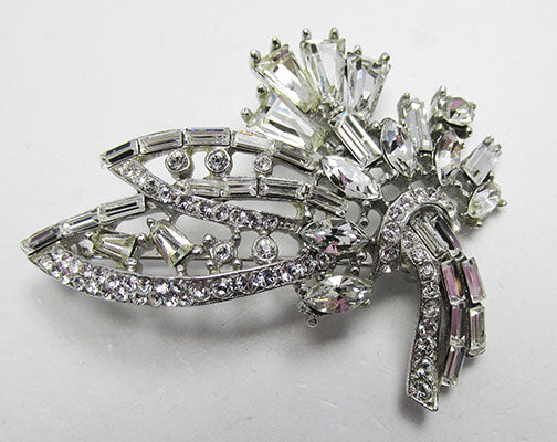 Beautiful Vintage Mid Century 1950s Floral Bouquet Pin