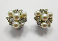 Lisner Vintage Exquisite 1950s Rhinestone and Pearl Floral Earrings - Thumbnail