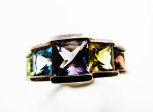 Vintage 1990s Dazzling Sterling Silver Synthetic Gemstone Ring - Front Close Up