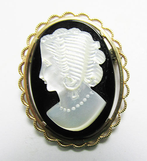 Krementz Vintage 1950s Gorgeous Black and White Glass Cameo Pin