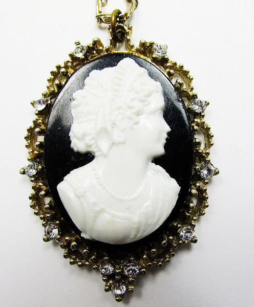 Charming 1950s Vintage Mid-Century Cameo and Diamante Pendant - Close Up