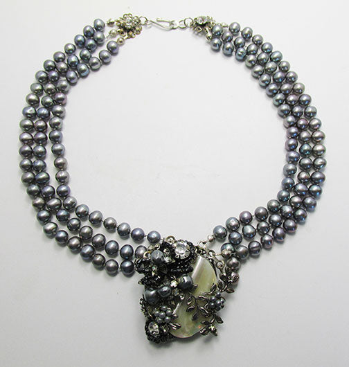 Vintage Mid Century 1950s Unique Gray Floral Pearl Necklace