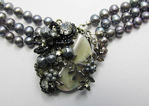 Vintage Mid Century 1950s Unique Gray Floral Pearl Necklace