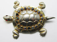 Cute Vintage Mid Century 1950s Figural Turtle Pin - Thumbnail