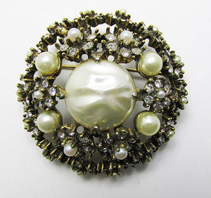 Jeanne Vintage Gorgeous 1950s Rhinestone and Pearl Dome Pin