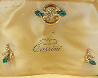 Oleg Cassini 1950 Vintage Diamante and Pearl Gold Plate Four Piece Set - Box Interior - Thumbnail
