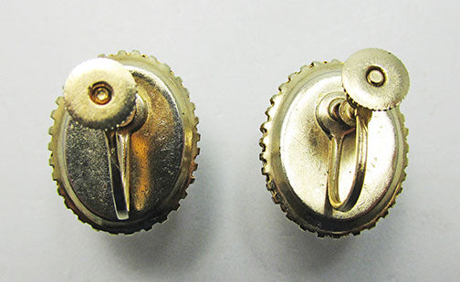 Vintage 1960s Beautiful Contemporary Style Button Earrings