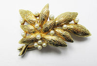 Jomaz Vintage Mid Century 1950s Sophisticated Pearl Leaf Pin - Thumbnail