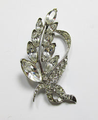Vintage 1950s Mid Century Brilliant Rhinestone Floral Spray Pin - Thumbnail