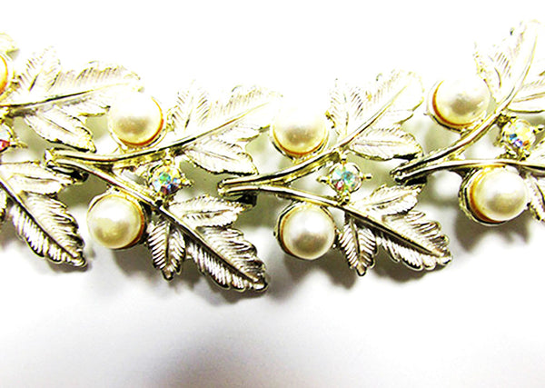 Judy Lee 1950s Vintage Diamante and Pearl Bracelet and Earrings Set - Close Up