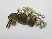 Carl Art Vintage Retro 1940s14Kt Gold and Cultured Pearl Floral Spray Pin - Thumbnail