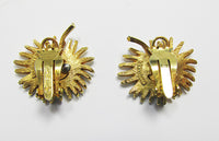 Marvella Vintage 1950s Eye-Catching Enameled Daisy Floral Button Earrings - Thumbnail