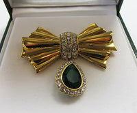 Avon Retro Emerald Green Contemporary Style Drop Pin - Thumbnail