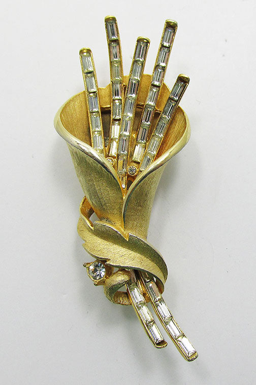 Trifari Vintage Mid Century 1950s Beautiful Rhinestone Floral Pin
