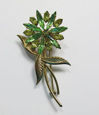Tru-Kay Vintage 1940s Superb Gold Filled Rhinestone Floral Pin - Thumbnail