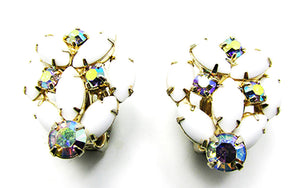 Vintage 1950s Jewelry Mid-Century Diamante Floral Button Earrings - Front